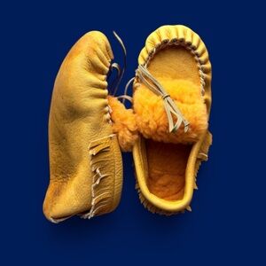 Yellow lined dear skin Moccasin Slippers